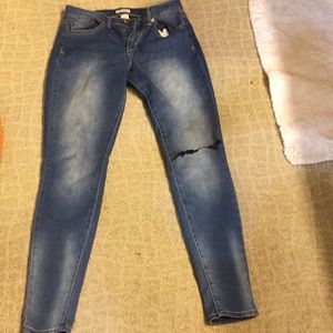 Light blue stretchy jeans